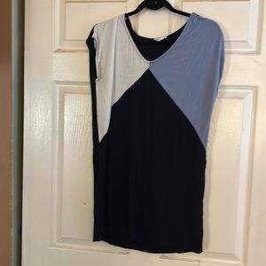 Suzanne Betro top size L. EUC Navy/Blue/White